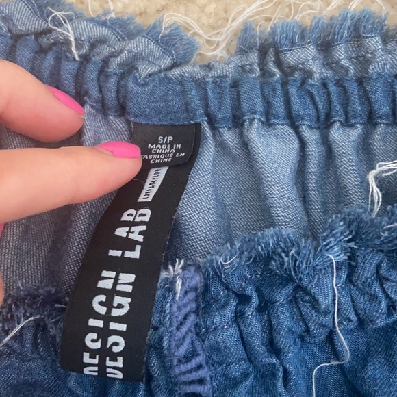 Denim design lab off shoulder top - Picture 2 of 4